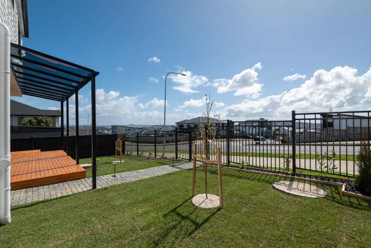 115 Thomas Road Flat Bush_16