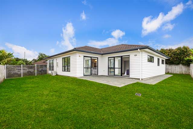 8 Bonny Crescent Massey_1