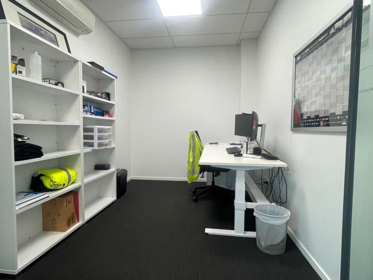 Unit 10/30 Foundry Road Silverdale_8