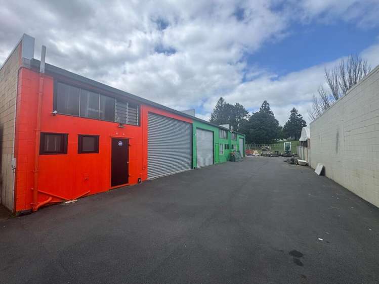 Units B & C, 12 Vernon Street Papakura_3