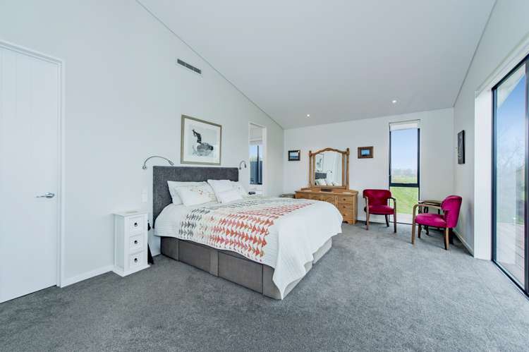 225 Ashley Road Cust_13