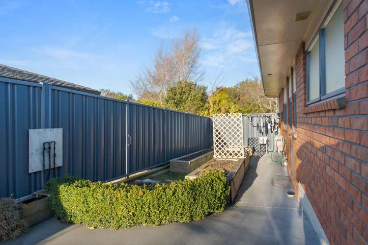 30 Cody Crescent Lansdowne_25