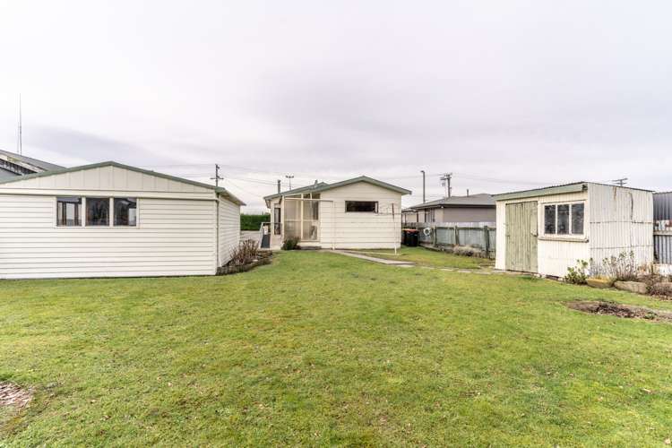 12 Mackenzie Street Winton_13