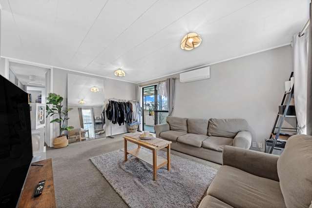 32 Clendon Avenue Papatoetoe_4