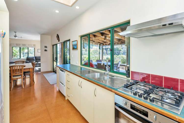 82 Lamb Road Parua Bay_4