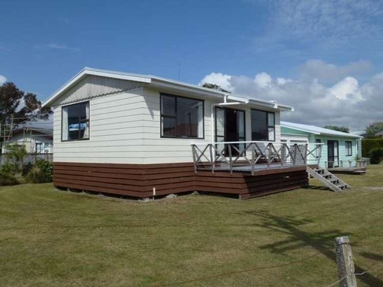 319 Mary Road Whangamata_9