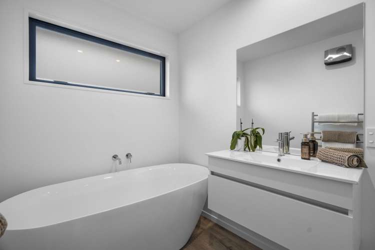 21 Rosalind Avenue Darfield_14