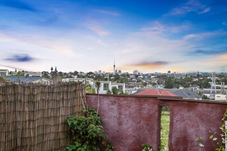 3 Zeralto Lane Mount Roskill_1