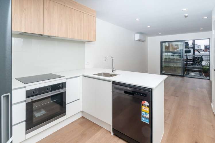 9/25 Jabuka Street Glen Eden_2