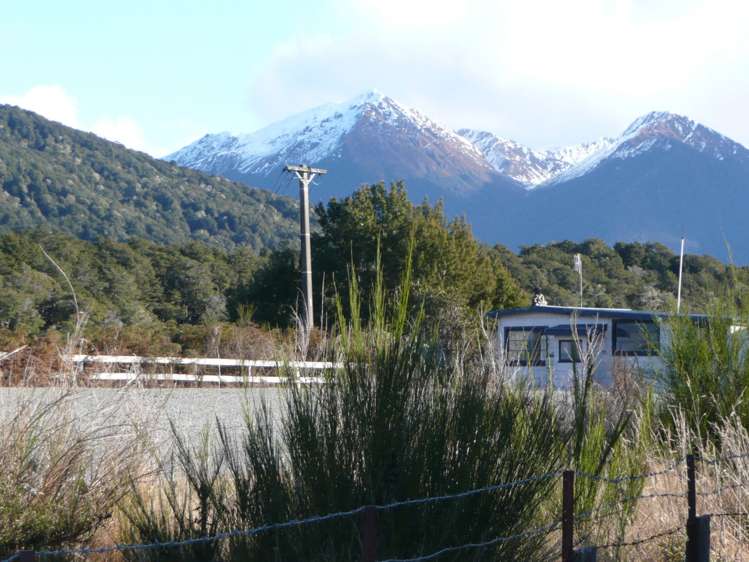 32 View Street Manapouri_8