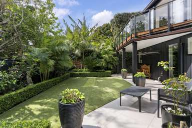 1/9 Birdwood Crescent_1