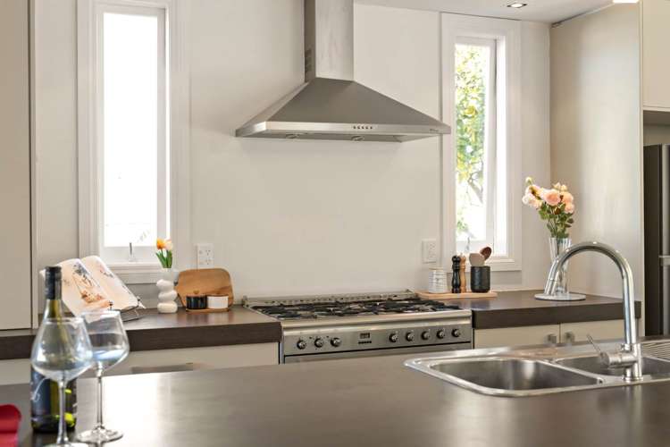 106 Titirangi Road New Lynn_27