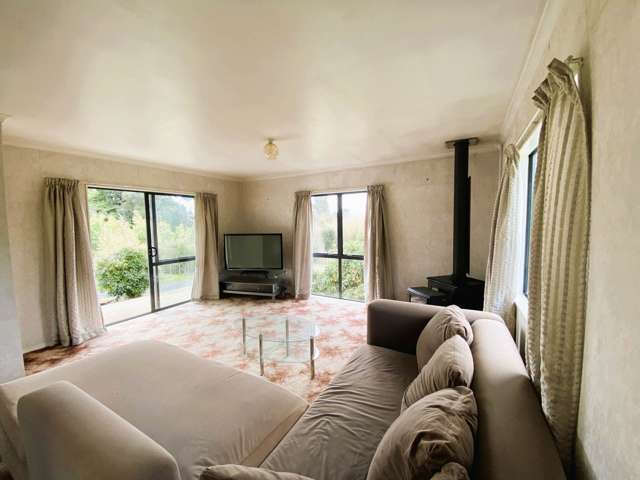 1909a East Coast Road Whakatiwai_4