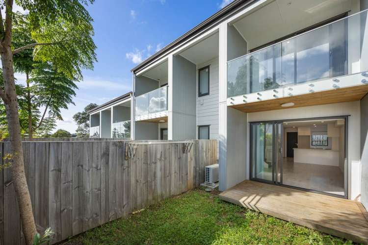 5/98 Lincoln Park Avenue Massey_10