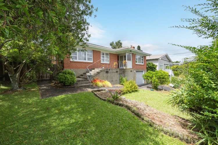 43 Brandon Road Glen Eden_2