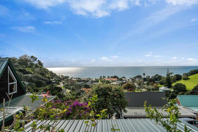 5/8 Victoria Road North Onetangi_1