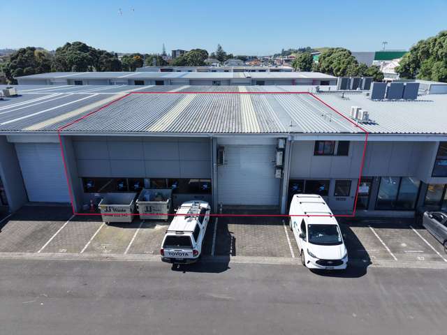 Well-positioned Stoddard Road industrial