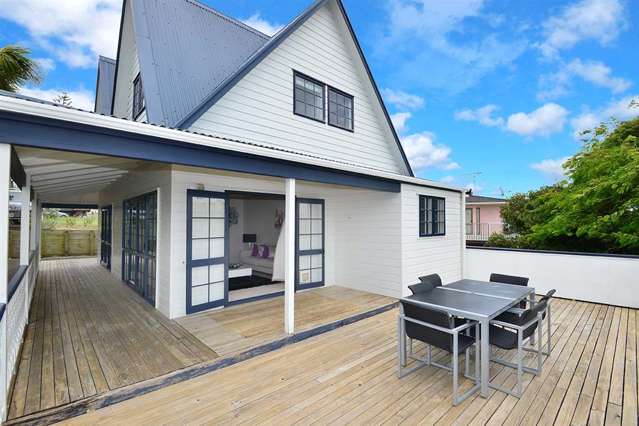 25 Halldene Terrace Red Beach_4