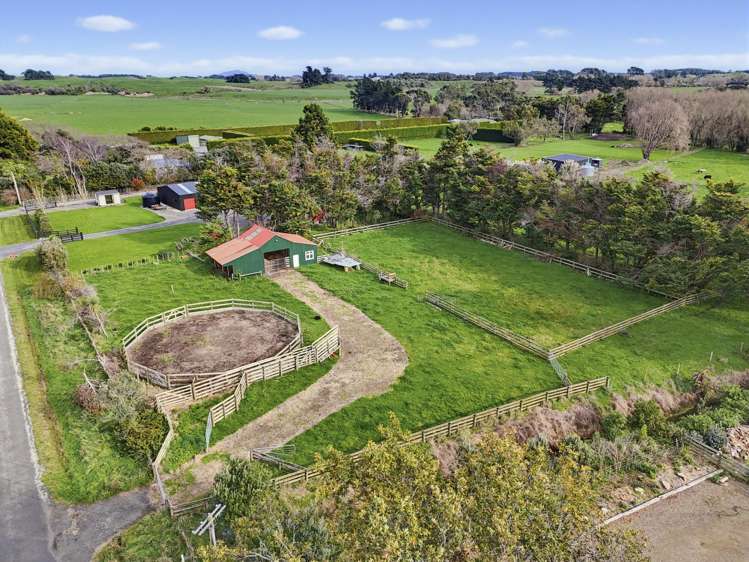 36 Painua Road Hokio Beach_6