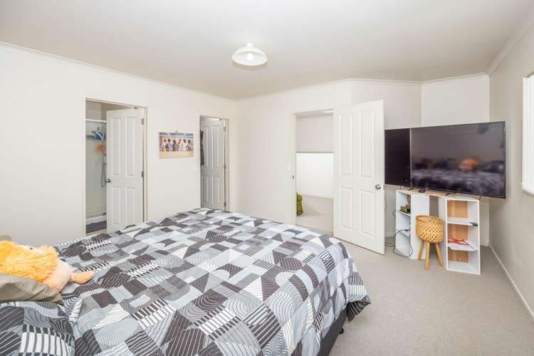 6 Tupe Lane Huntington_12