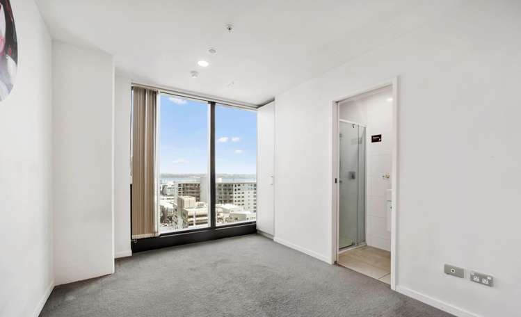 1104A/32 Swanson Street_4