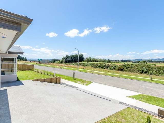 15 Coutts Way Fitzherbert_3