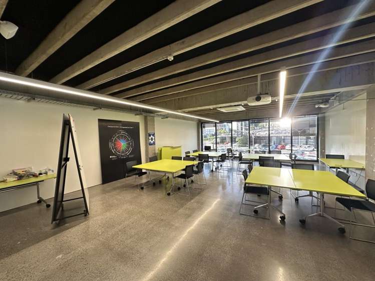 2.5 / 18  Sale Street Freemans Bay_8