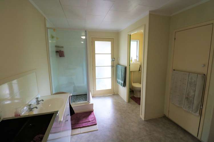 1356 State Highway 14 Maungatapere_15