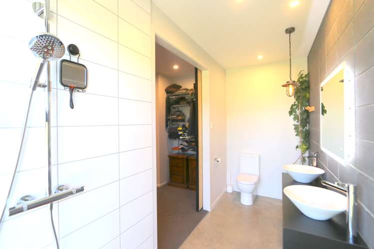 99 Blondell Road Waimatua_32