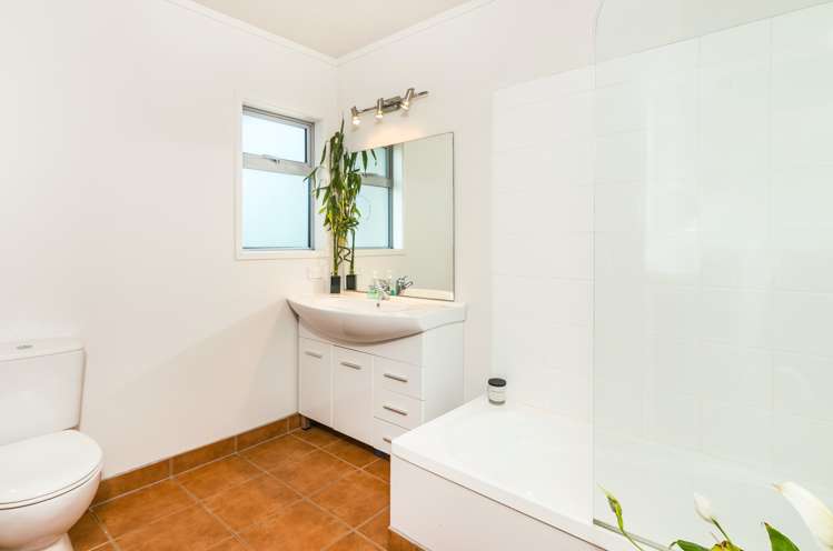 28 Montgomery Crescent Kinloch_15