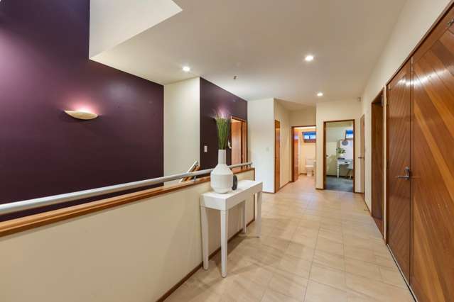 4 Kimbolton Lane Huntsbury_1