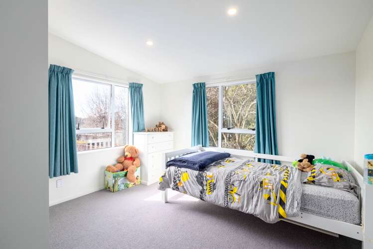 7 Sawtell Place Northcote_12