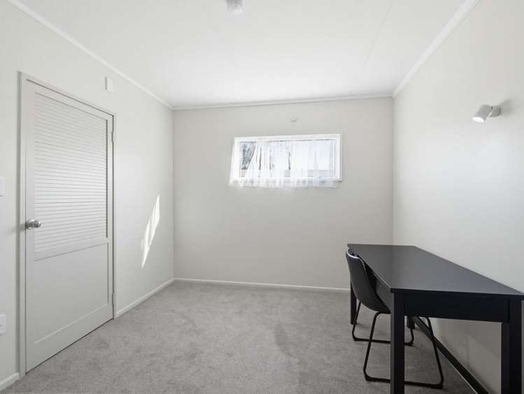 905 Ferguson Street Akina_19