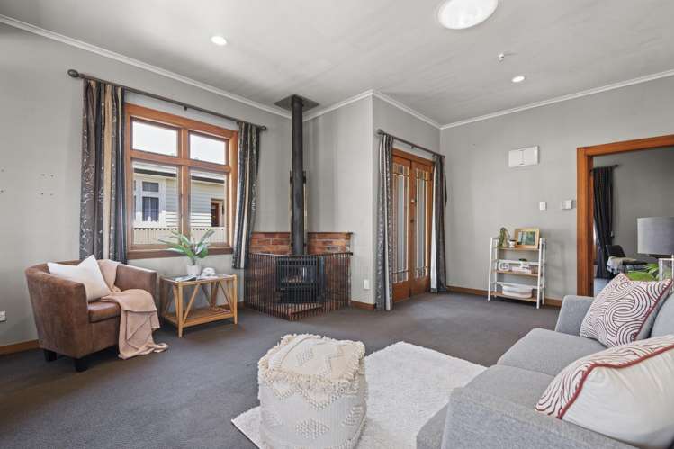 61 Shamrock Street Takaro_1