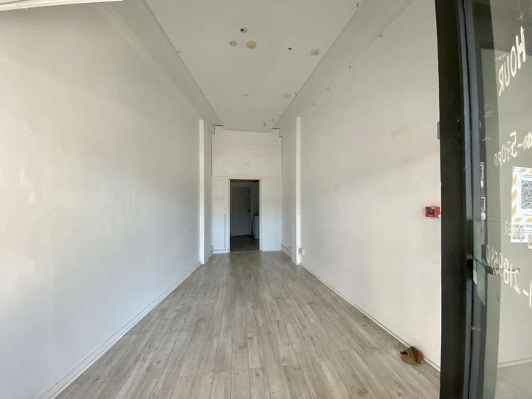Shop 5/270 Broadway Newmarket_1