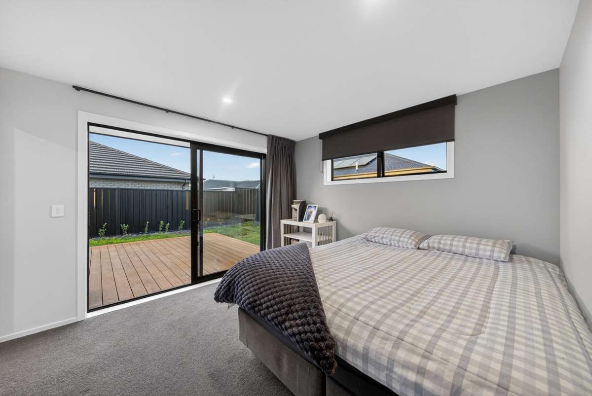 16 Paroto Street_5