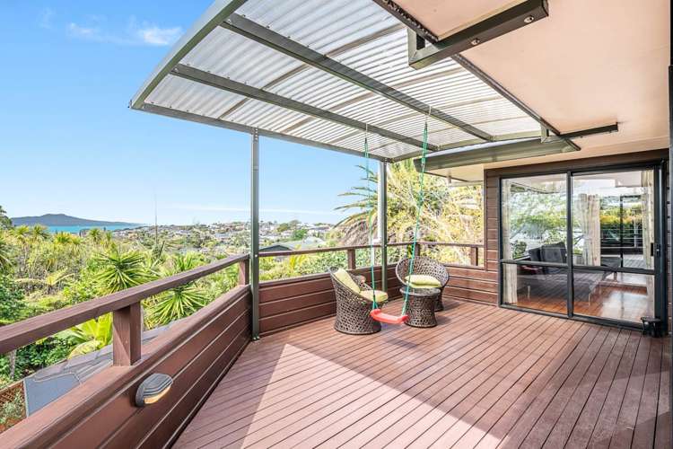 2/101 East Coast Road Castor Bay_8