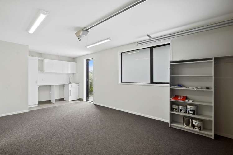 50a Philomel Crescent Bayswater_22