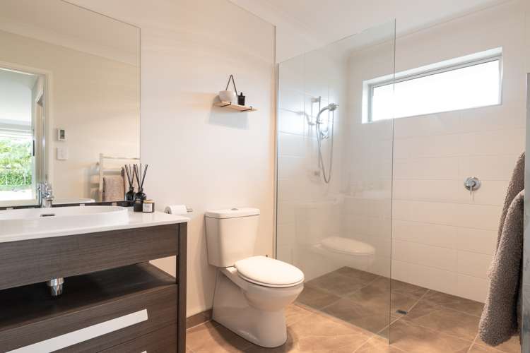 34 Pengover Avenue Leamington_16