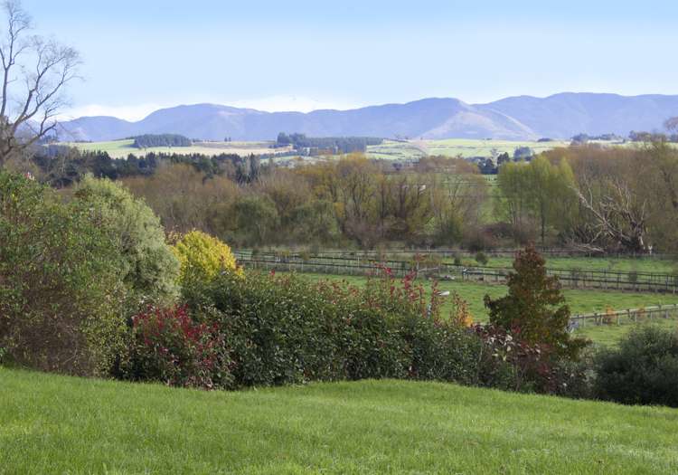 1604 Cust Road Cust_0