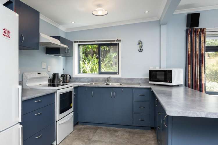 79 Moenui Bay Havelock_15