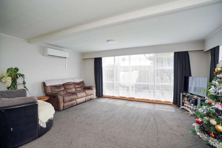 90 Herriot Street Richmond_18