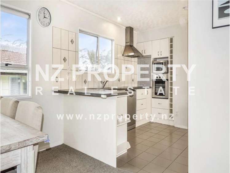 48 Zita Maria Drive Massey_8