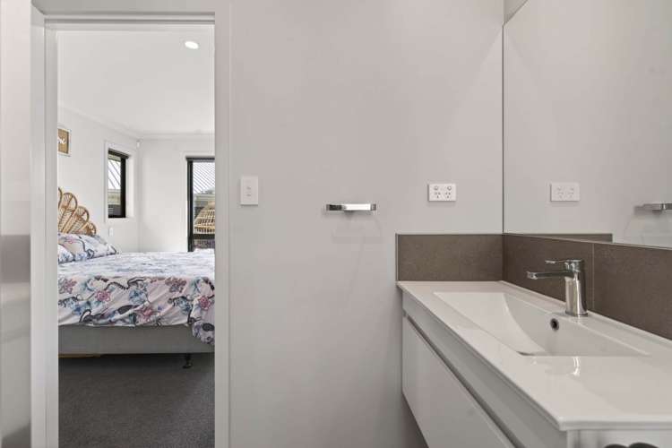 180 Adler Drive Ohauiti_16