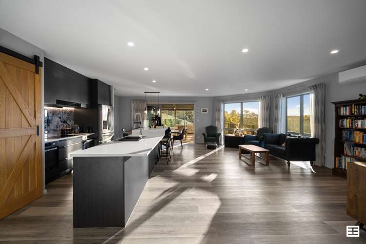 10 Kissling Terrace Pyes Pa_12