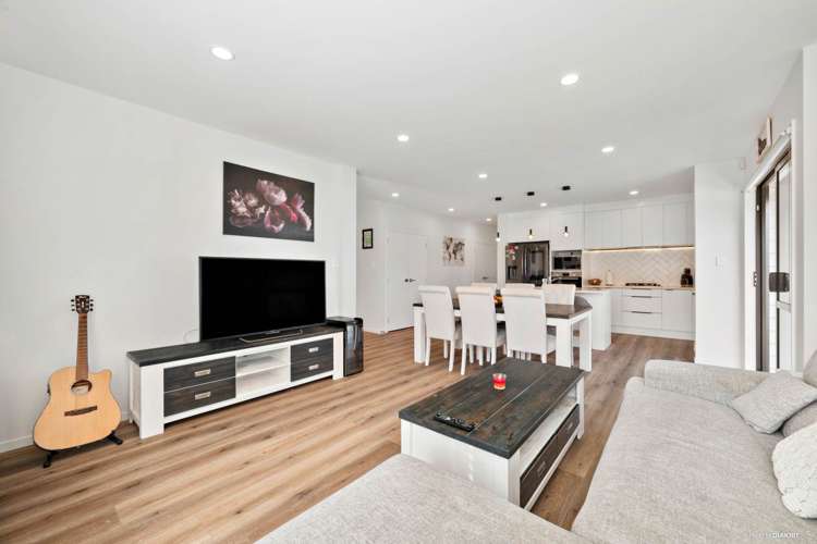 114 Parkview Drive Gulf Harbour_9