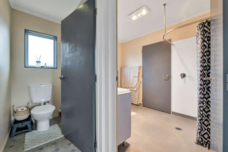 75 Tauhuri Street Manaia_14