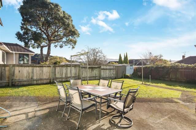 84 Wilkie Crescent Naenae_3