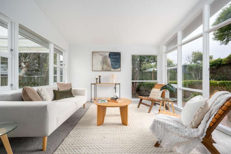 5 Chudleigh Grove Churton Park_12