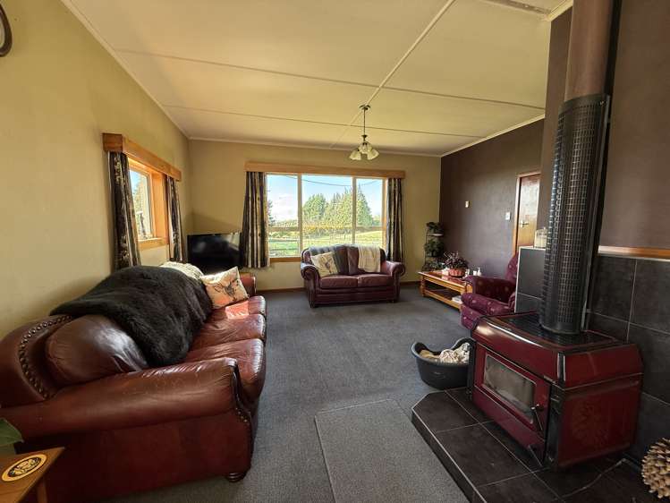 85 Allan Road Otautau_11